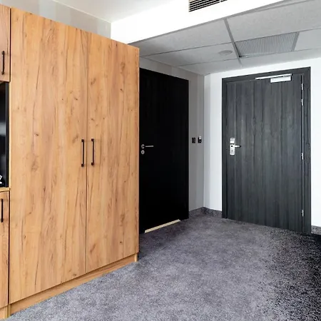 호텔 Czarna Perla Z Bezplatnym Basenem Czarna Gora *