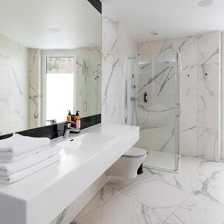 Czarna Perla Z Bezplatnym Basenem Czarna Gora 호텔 *