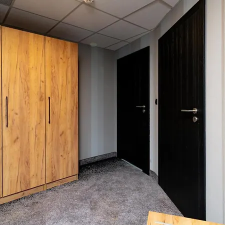 Czarna Perla - Bezplatny Basen - Czarna Gora - Hotel *