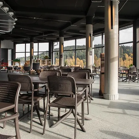 Hotel Czarna Perla Z Bezplatnym Basenem Czarna Gora Heudorf