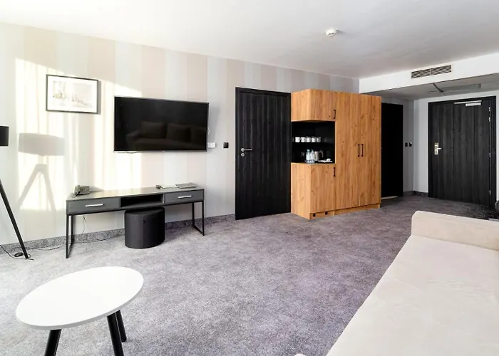 Czarna Perla Apartamenty - Bezplatny Basen - Czarna Gora Resort - Sienna Hotel *