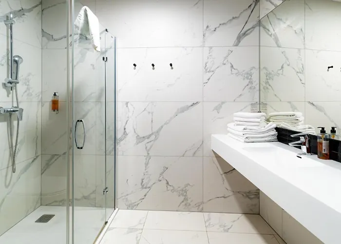 Szálloda Czarna Perla Z Bezplatnym Basenem Czarna Gora