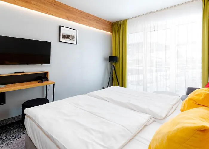 Hotel Czarna Perla Apartamenty - Bezplatny Basen - Czarna Gora Resort - Sienna